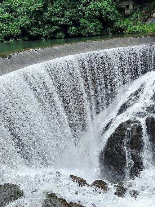 宁波旅游喷泉时间多久-宁波哪里有瀑布